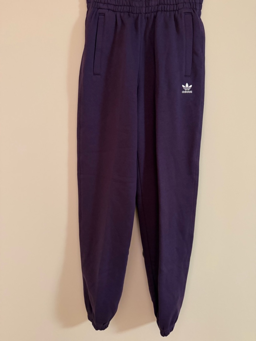 NWT SALE! adidas Originals Trefoil Essentials Fleece Pants - Picture 5 of 7